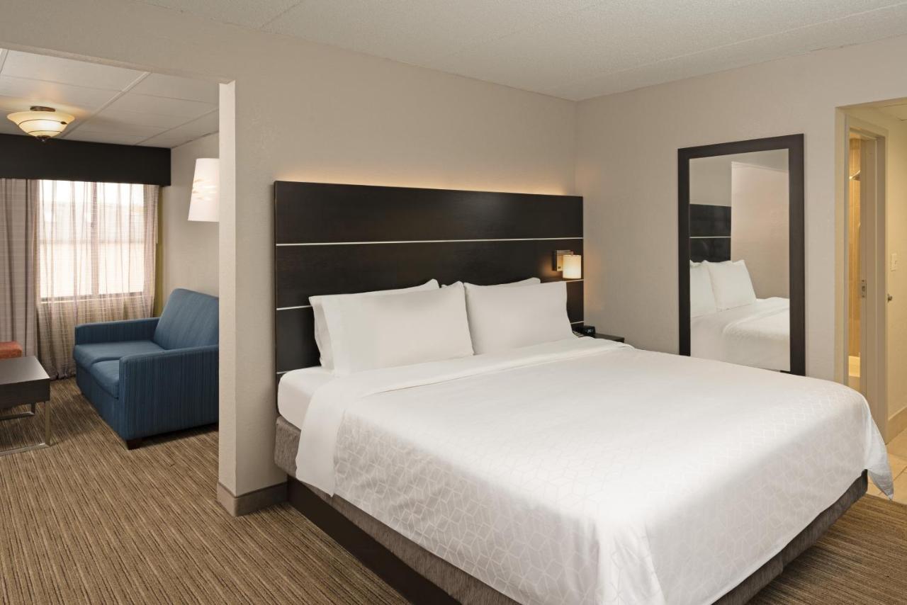 Holiday Inn Express Rochester - Greece By Ihg Exterior foto