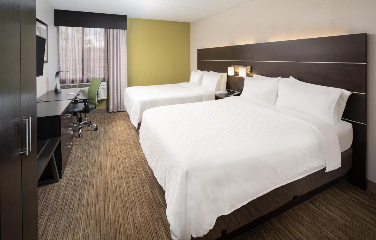 Holiday Inn Express Rochester - Greece By Ihg Exterior foto